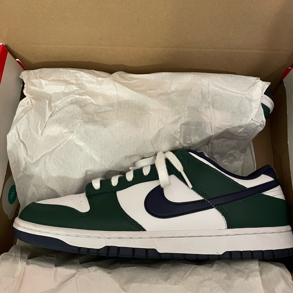 Nike dunks low - image 5